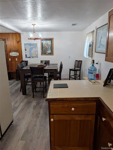 5300 Pleasant Avenue, Standish MI 48658 9766 photo 4