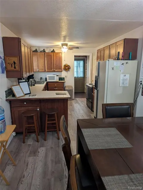5300 Pleasant Avenue, Standish MI 48658 9766 photo 5