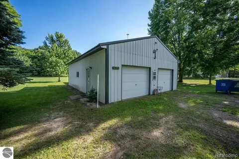 6365 W Airline Road, Weidman MI 48893 7703 photo 5