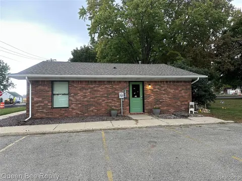 2382 Black River Street, Deckerville MI 48427 9424 photo 4