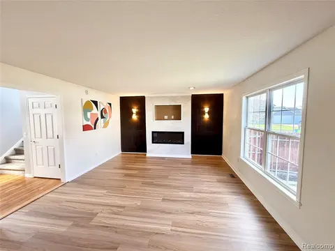 6320 Ruidoso Drive, Saginaw MI 48603 4804 photo 2