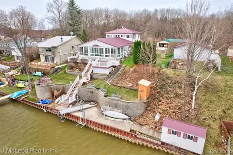 3021 Huston Drive, Millington MI 48746 9697 photo 2