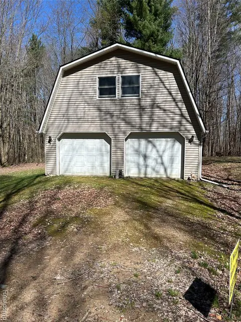 3805 Lee Hill Road, Mayville MI 48744 photo 2