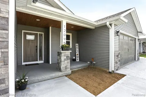 12095 Country Run Drive, Birch Run MI 48415 photo 5