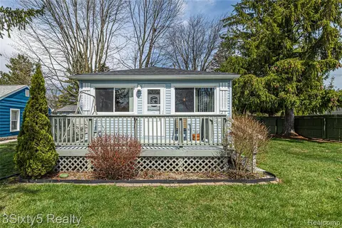 7523 Beechwood, Lexington MI 48450 photo 2