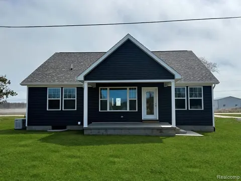 399 Grindstone Road, Port Austin MI 48467 9270 photo 2