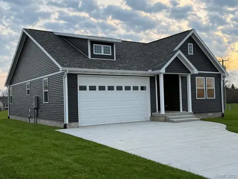 399 Grindstone Road, Port Austin MI 48467 9270 photo 3