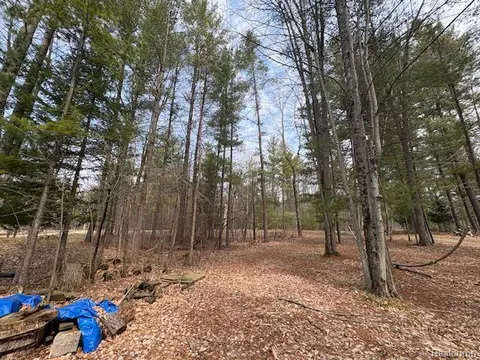 3615 Pinelands Point Road, Gladwin MI 48624 7941 photo 5