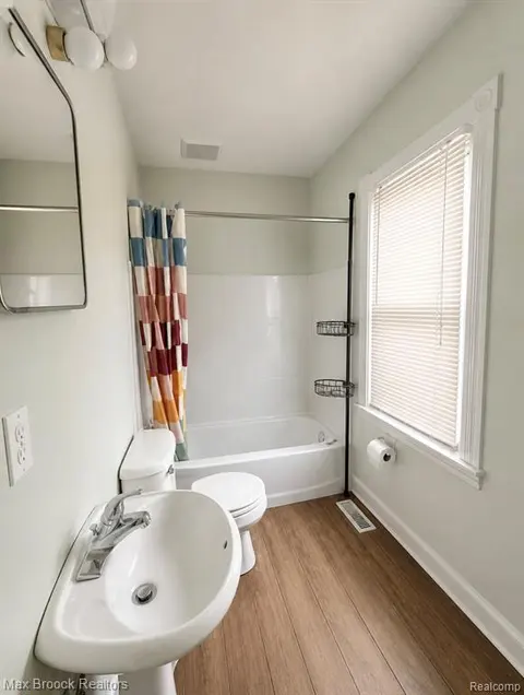 9255 Foster Street, Fostoria MI 48435 9565 photo 4