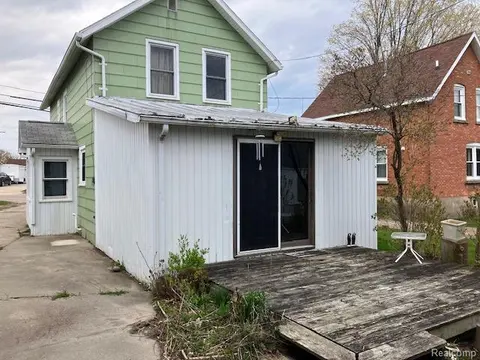 660 State Street, Harbor Beach MI 48441 1231 photo 2