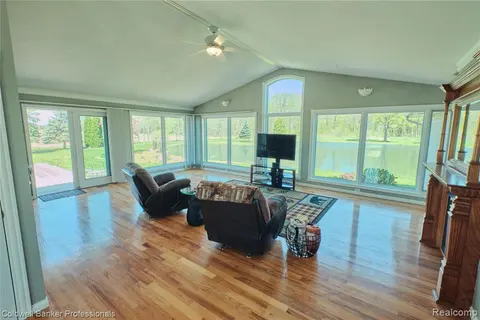6464 Ferden Road, Chesaning MI 48616 9733 photo 4