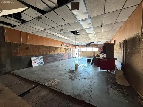 1600 Broadway Street, Bay City MI 48708 8539 photo 5