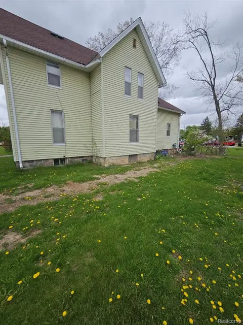209 E Corunna Avenue, Corunna MI 48817 1406 photo 5