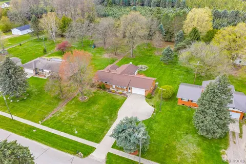5740 Mill Street, Peck MI 48466 9799 photo 5