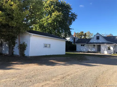 608 E Frank Street, Caro MI 48723 photo 3