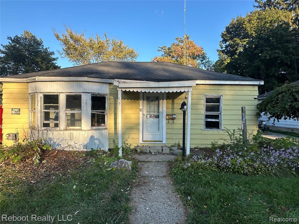 1940 Robinwood Avenue, Saginaw MI 48601 3519 photo 1
