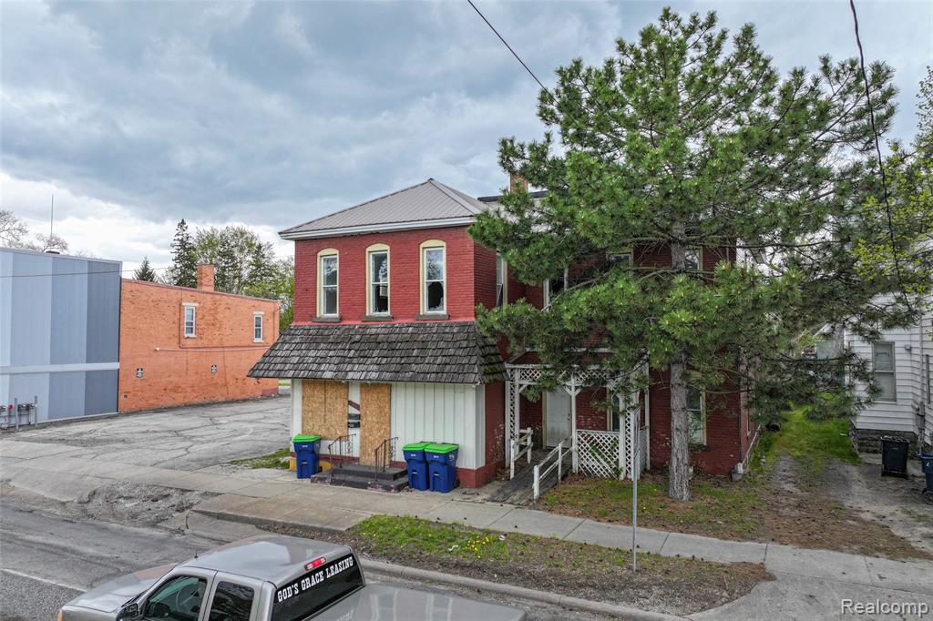 310 S Henry Street, Bay City MI 48706 photo 1