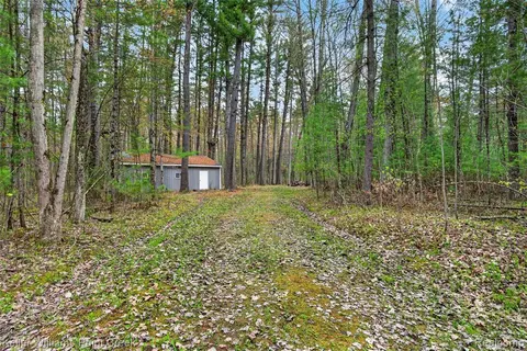 v/l E Pinecrest Drive, Gladwin MI 48624 photo 2