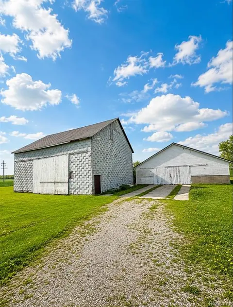 6161 W. Caro Road, Vassar MI 48768 9758 photo 2