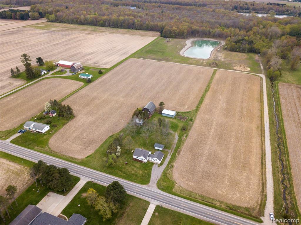2250 S Hemlock Road, Hemlock MI 48626 9767 photo 1