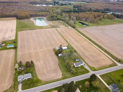 2250 S Hemlock Road, Hemlock MI 48626 9767 photo 3