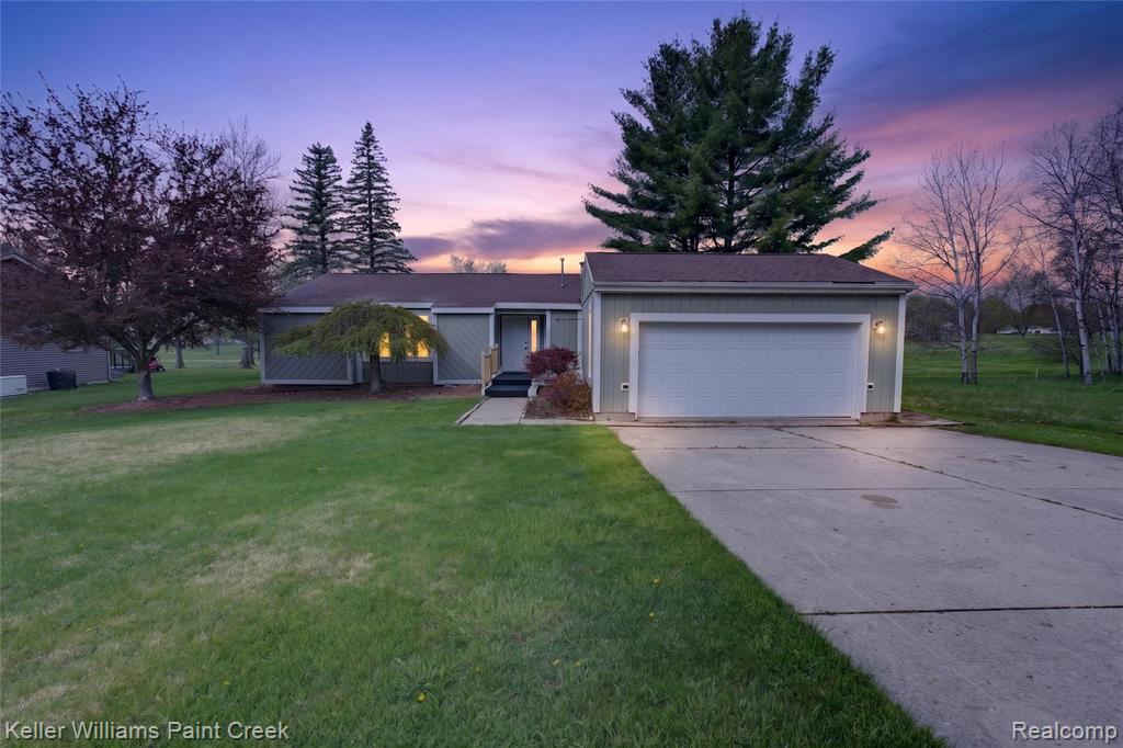 1727 Linksview Way, Gladwin MI 48624 8109 photo 1