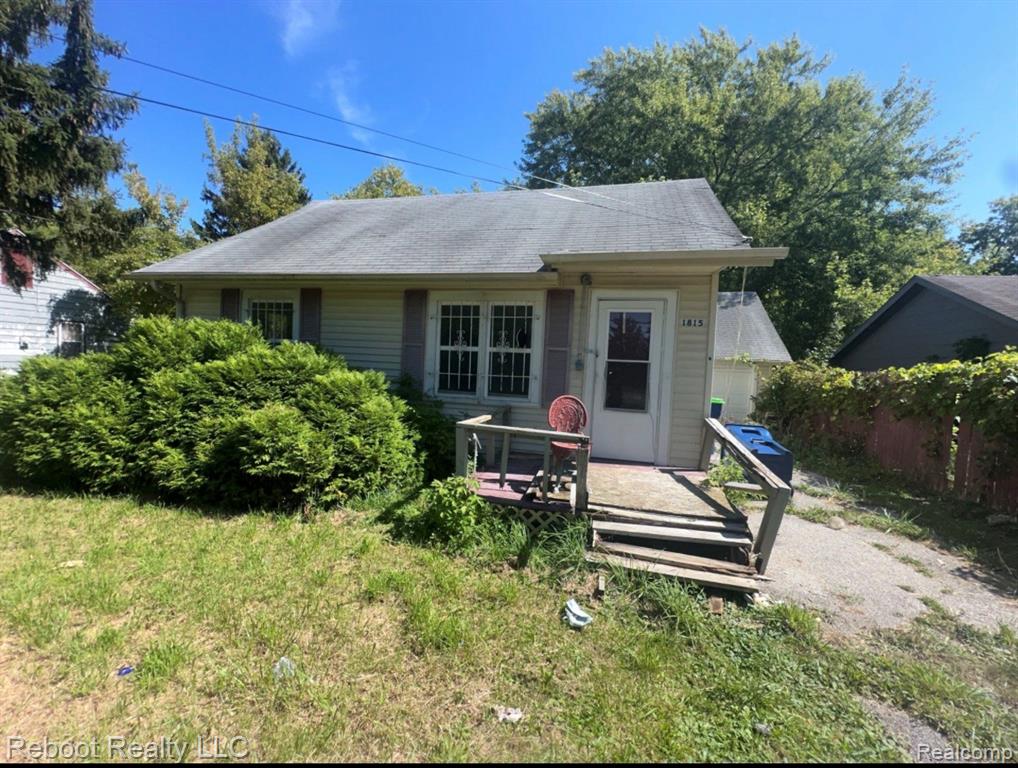 1815 Mack Road, Saginaw MI 48601 6873 photo 1