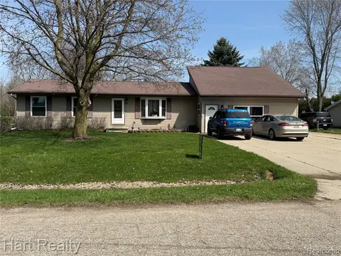 4094 3rd Street, Brown City MI 48416 7745 photo 2