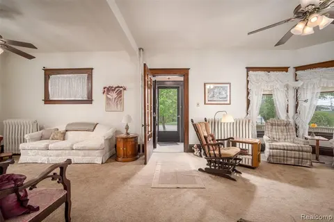 207 N Pine River Street, Ithaca MI 48847 1041 photo 4