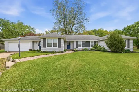 6595 Bray Road, Vassar MI 48768 8817 photo 2