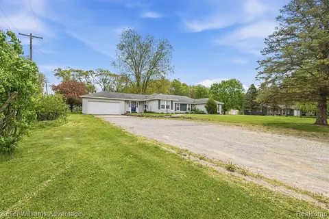 6595 Bray Road, Vassar MI 48768 8817 photo 3