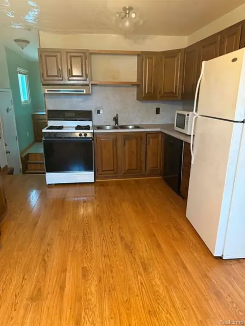 8541 Adams Street, Port Austin MI 48467 6701 photo 4