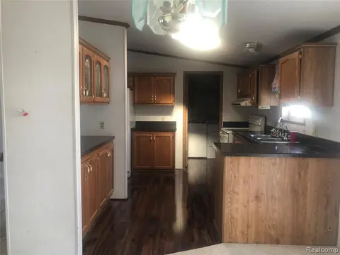 7336 Scotland Circle, Alma MI 48801 photo 3