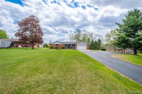 11430 Silver Lake Road, Byron MI 48418 photo 2