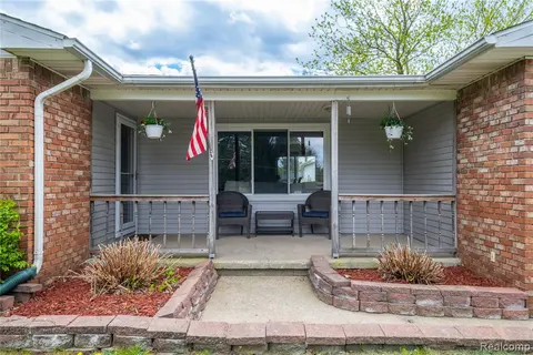 11430 Silver Lake Road, Byron MI 48418 photo 3