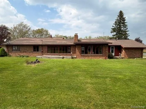 714 Garden Street, Harbor Beach MI 48441 1152 photo 2