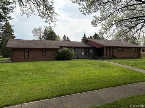 714 Garden Street, Harbor Beach MI 48441 1152 photo 4