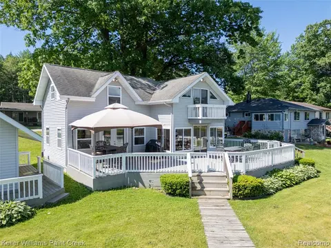 1379 Sioux Street, Gladwin MI 48624 8354 home for sale