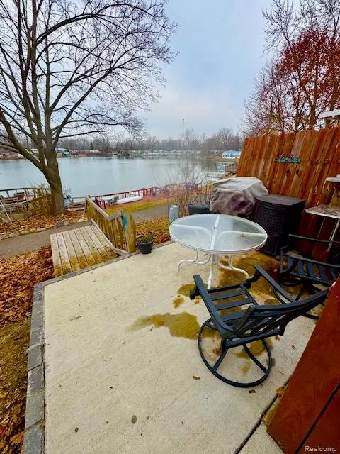 10001 E Goodall Road # 404, Durand MI 48429 9016 photo 5