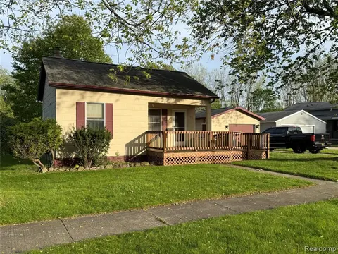 301 S Main Street, Vassar MI 48768 1606 photo 4