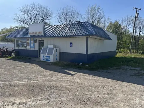 3497 E Sanilac Road, Caro MI 48723 9505 photo 2