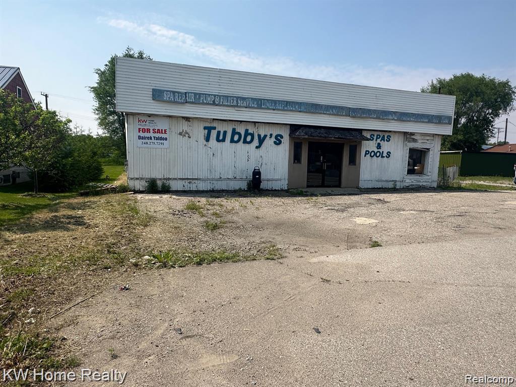 1215 E Caro Road, Caro MI 48723 1205 photo 1