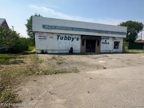 1215 E Caro Road, Caro MI 48723 1205 photo 1