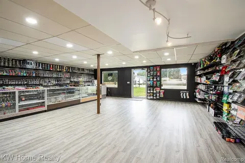 1223 E Caro Road, Caro MI 48723 1205 photo 4