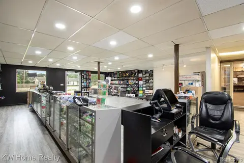 1223 E Caro Road, Caro MI 48723 1205 photo 5
