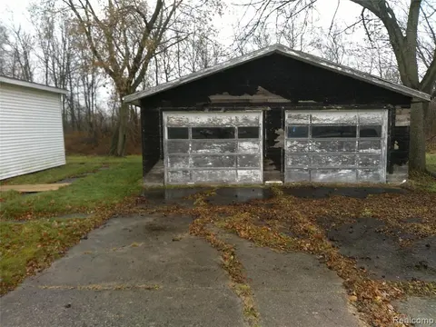 301 Chesaning Street, Update MI 48655 1413 photo 3