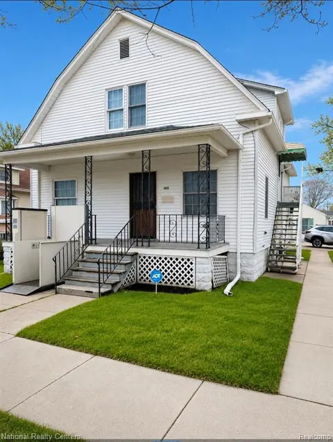 1611 S Erie Street, Bay City MI 48706 photo 1