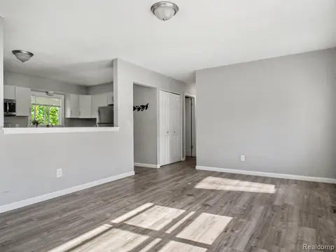 314 N Chestnut Street, Owosso MI 48867 2007 photo 4