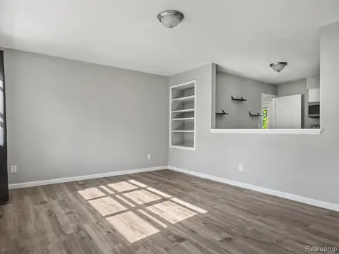 314 N Chestnut Street, Owosso MI 48867 2007 photo 5