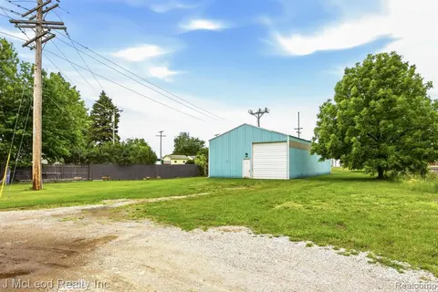 4714 Main Street, Millington MI 48746 9083 photo 2